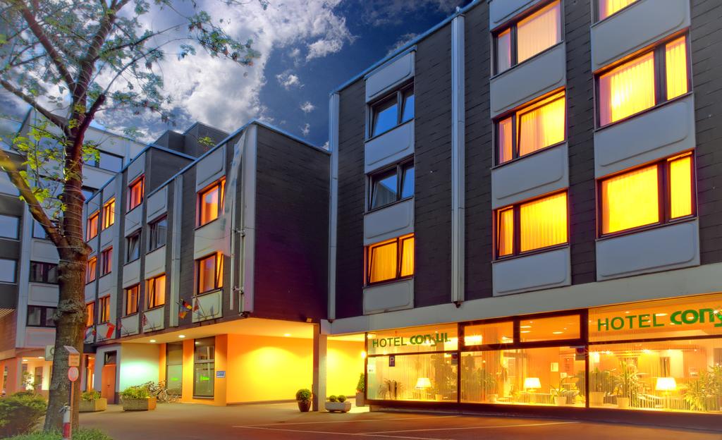 Book a cheap room in Hotel Consul